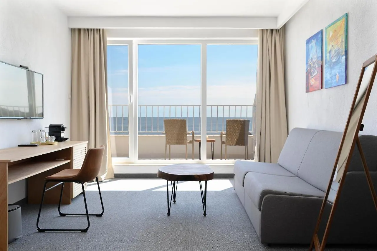 Ji Hotel Sozopol 3*,  Bulgaria