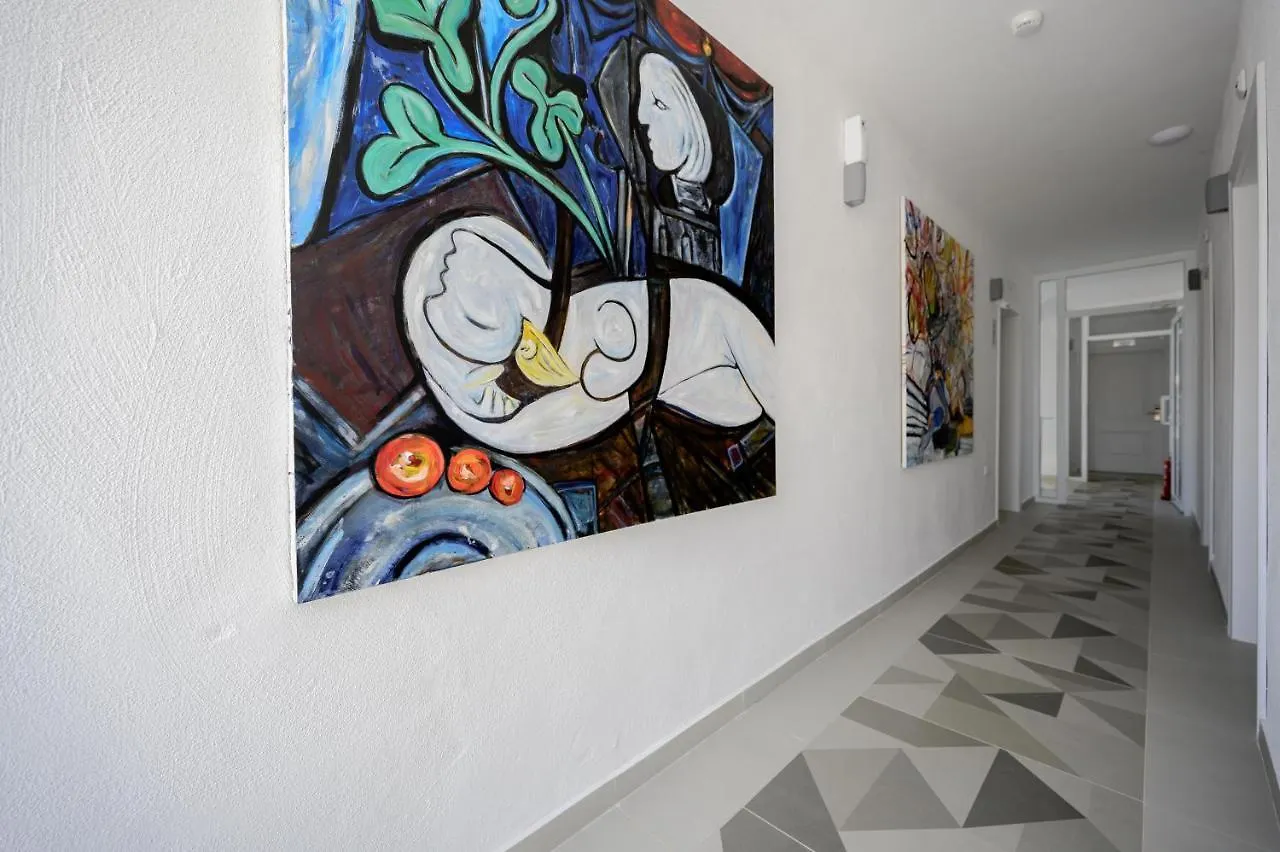Ji Hotel Sozopol