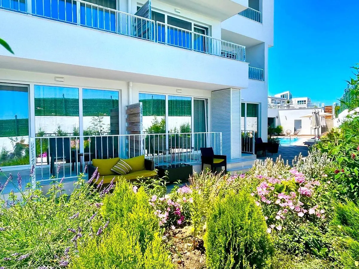 Ji Hotel Sozopol