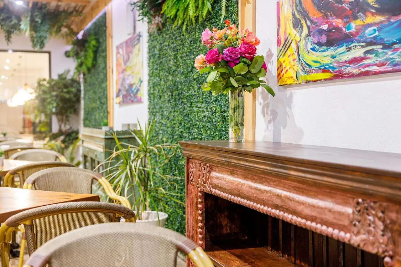 Ji Hotel Sozopol