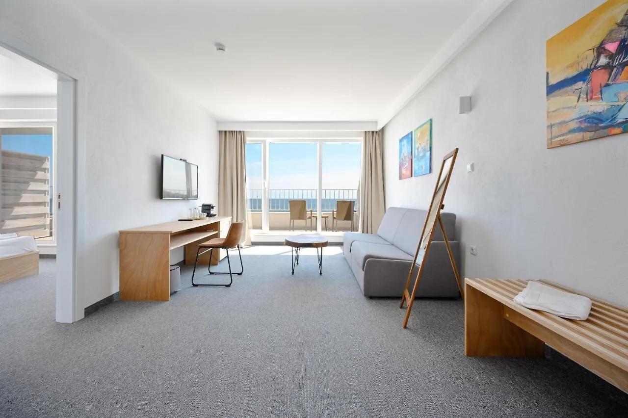 Ji Hotel ソゾポル