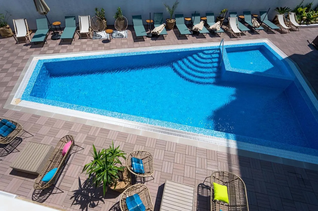 Ji Hotel ソゾポル