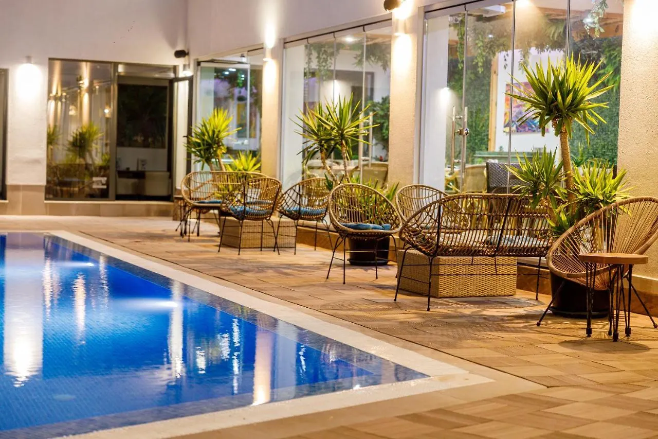 Ji Hotel ソゾポル