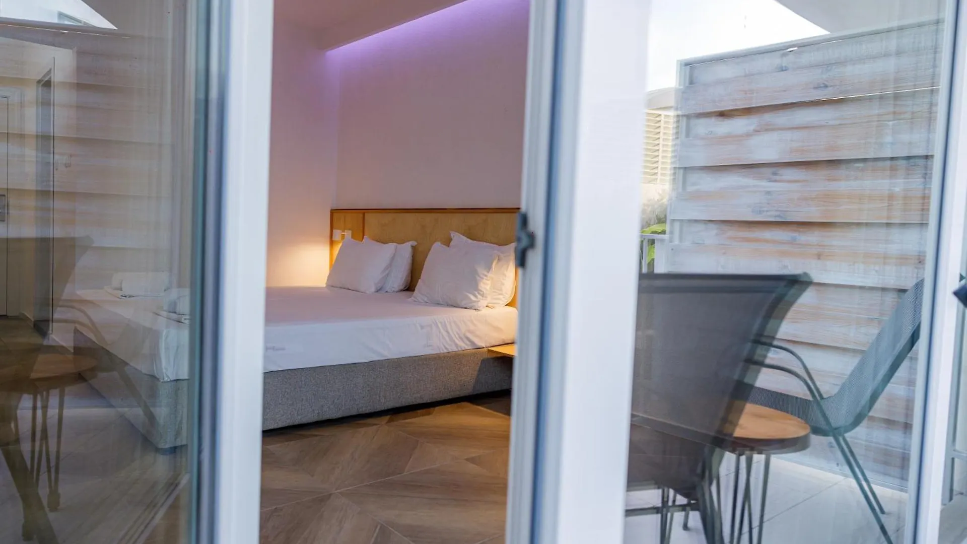 Ji Hotel ソゾポル